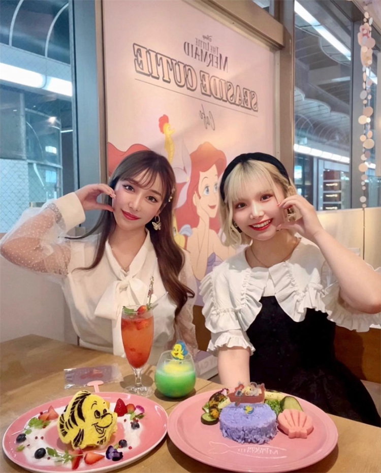 แม่ยังสาว กับลูกสาว