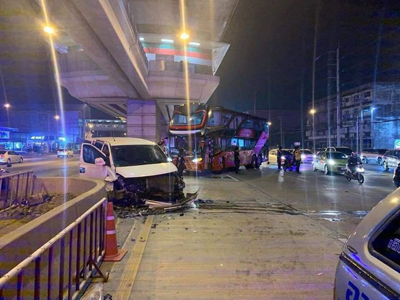เหยื่อรถทัวร์ชน ลูกพิการ ยังไม่เยียวยา