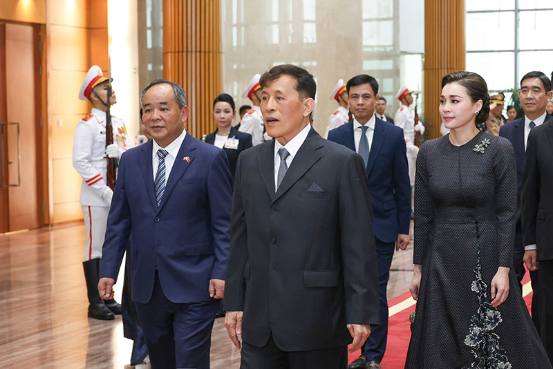 ในหลวง พระราชินี