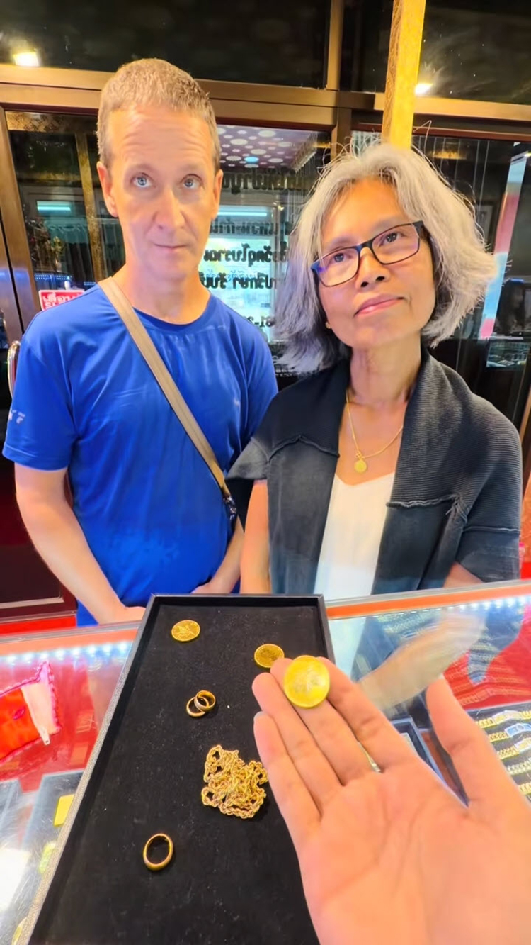 เขยฝรั่งหอบทองจากนอกมาขาย รู้ราคาจริงถึงกับว้าว