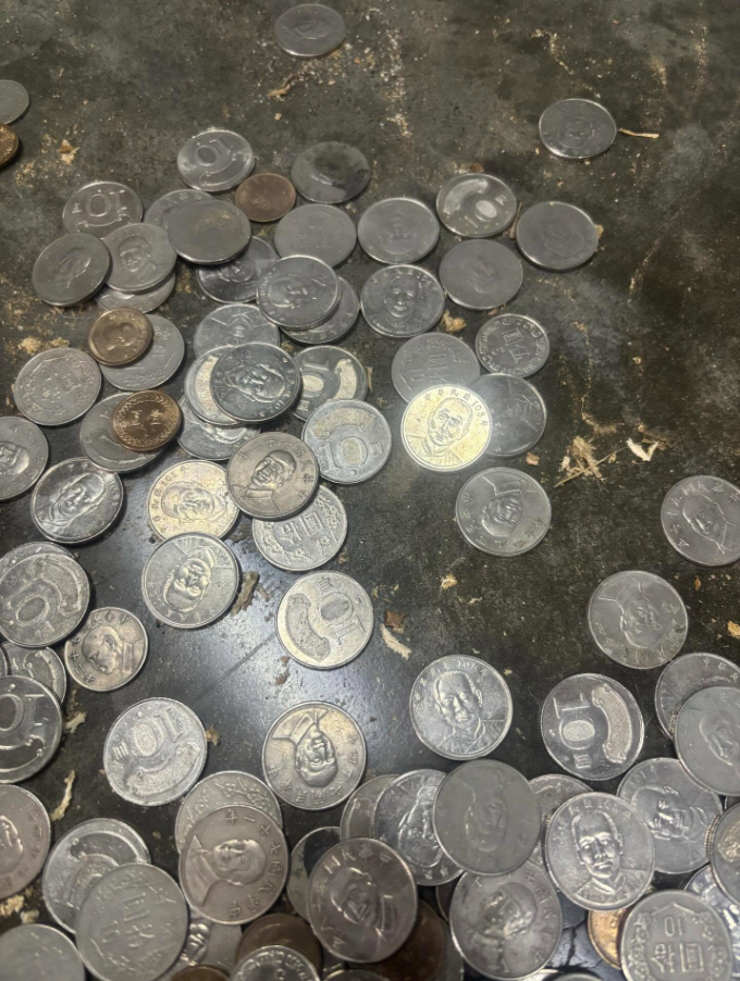 ออมเงินใส่กระบอก 8 ปี เงินหาย