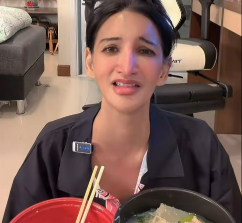 เพชร ปากปลาร้าหน้าเป๊ะ