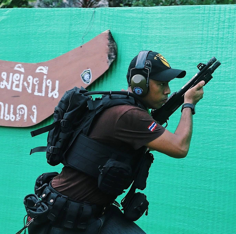 แท็กซี่จิตอาสา ถูกมาเฟียป้ายดำรุมทำร้าย