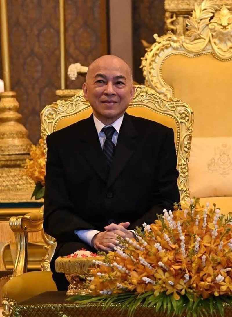 กษัตริย์กัมพูชา ทรงพระประชวรมะเร็งต่อมลูกหมาก 