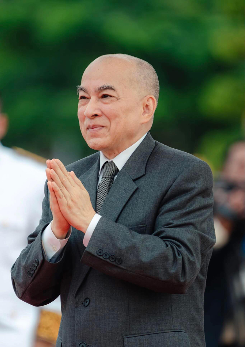 กษัตริย์กัมพูชา ทรงพระประชวรมะเร็งต่อมลูกหมาก 