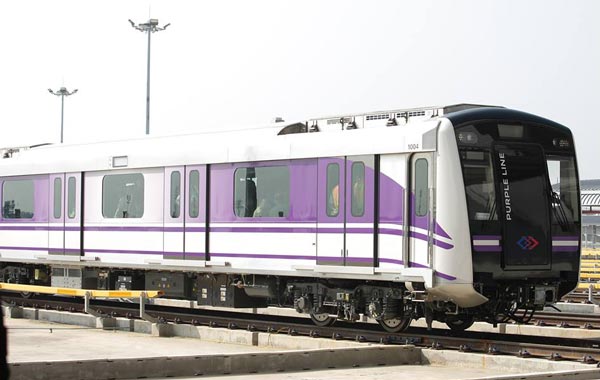 รถไฟฟ้าสายสีม่วง