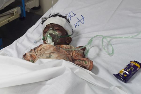 เด็กน้อยในปากีสถาน เหยื่อระเบิดฆ่าตัวตาย