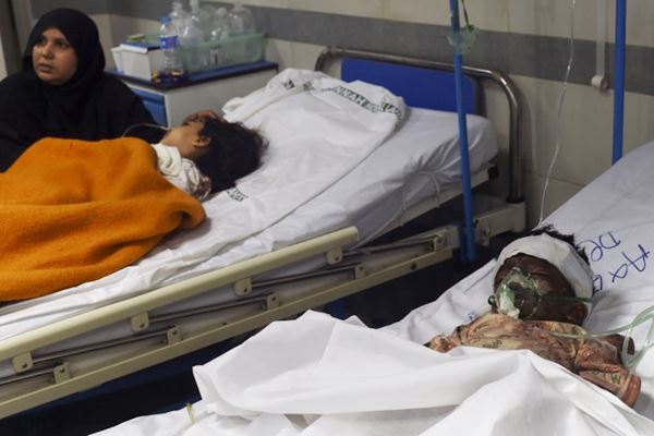 เด็กน้อยในปากีสถาน เหยื่อระเบิดฆ่าตัวตาย