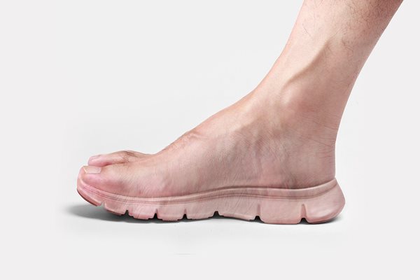 รองเท้าเท้าเปล่า