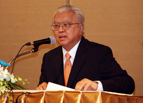 จิรายุ อิศรางกูร ณ อยุธยา