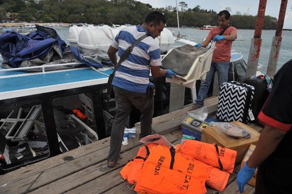 เรือข้ามฟากระเบิดที่บาหลี