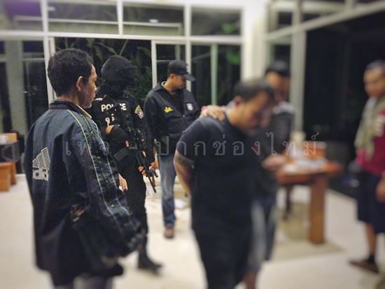 บุกรวบแก๊งพ่อค้ายาจัดปาร์ตี้สัมมนายอดขายดี