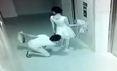 ส่องใต้กระโปรงสาว