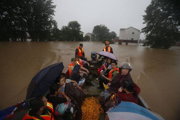 จีนน้ำท่วมหนัก