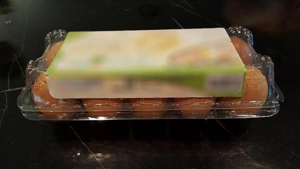 ซื้อไข่ไก่ 10 ฟอง เจอใหญ่ 4 เล็ก 6 ซ่อนใต้ฉลากแนบเนียน