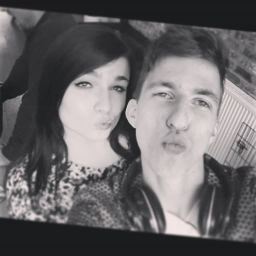 สาวใจสลาย พบคนรักที่กำลังเป็นพ่อของลูกในท้อง เป็นโรคใคร่เด็กจนเคยถูกจับ