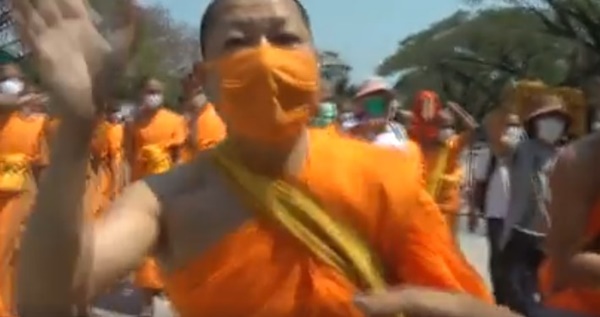 วัดพระธรรมกาย