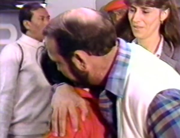 พ่อลั่นไกสังหารคนร้ายข่มขืนลูกชาย