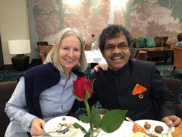 คู่รักต่างเชื้อชาติ-ชนชั้น