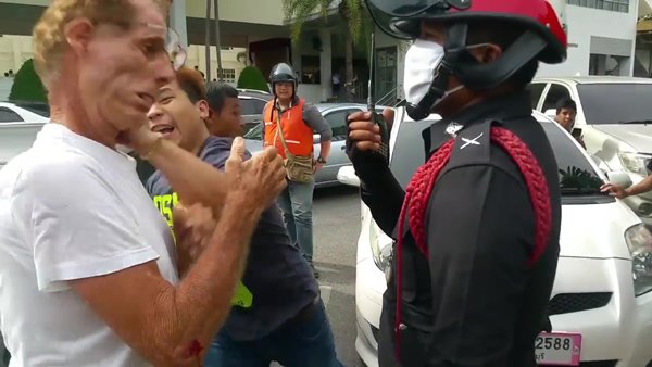 คลิปต่อยฝรั่ง