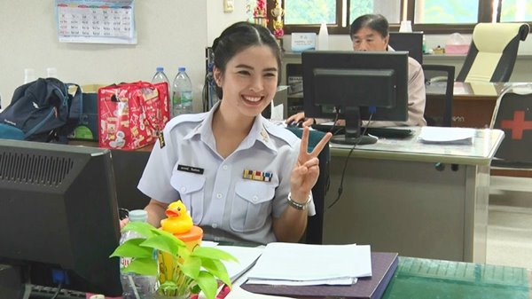 น้องขวัญ อส. สวย