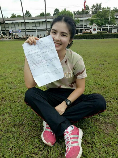 น้องขวัญ อส. สวย