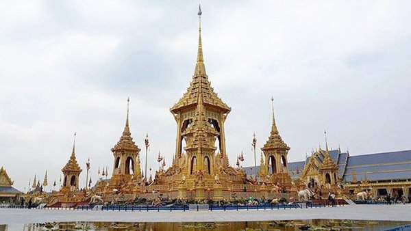 พระเมรุมาศ ในหลวง รัชกาลที่ 9