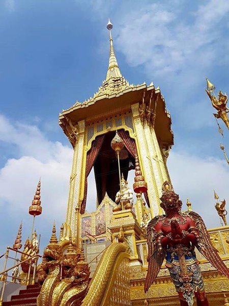 พระเมรุมาศ ในหลวง รัชกาลที่ 9