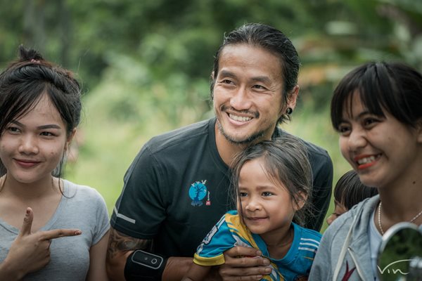 ตูน บอดี้สแลม ก้าวคนละก้าว