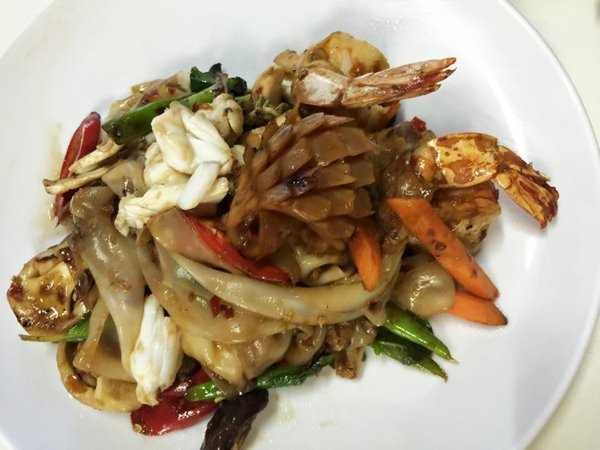 เจ๊ไฝ ประตูผี