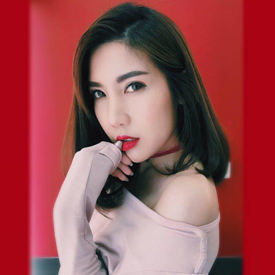 ปอเปี๊ยะ นักข่าว จัดหนักเสี่ยหื่นยื่นเงิน 2 แสน ขอเป็นเมียเก็บ