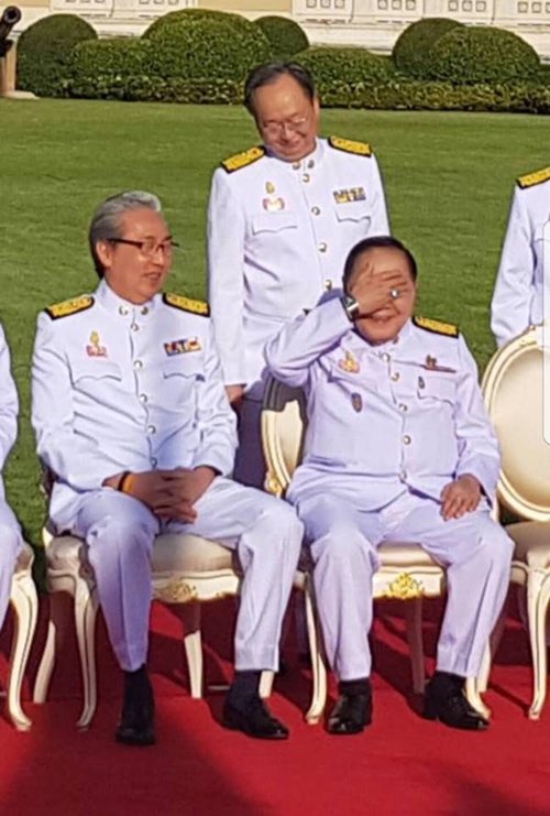 พล.อ. ประวิตร วงษ์สุวรรณ