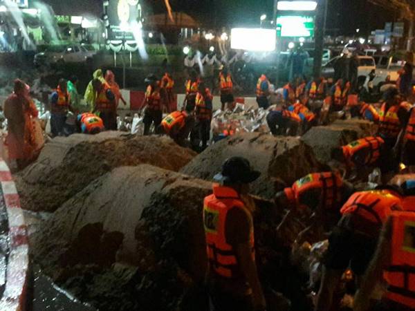 น้ำท่วมโรงพยาบาลบางสะพาน