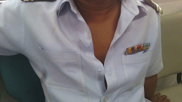 ศึกรถเมล์เดือดด่ากราด-ชกต่อยกลางถนน