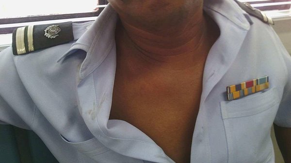 ศึกรถเมล์เดือดด่ากราด-ชกต่อยกลางถนน