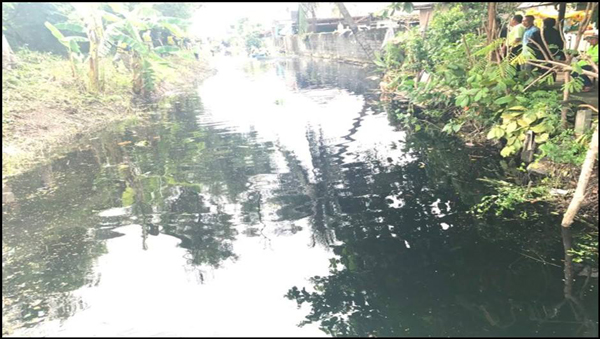 ร.10 ทรงห่วงใยประชาชน ส่งทหารมหาดเล็กช่วยลอกท่อ กทม. ป้องกันน้ำท่วม