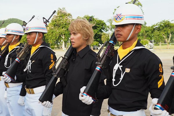 แฟนซีดริล นักเรียนจ่าทหารเรือ