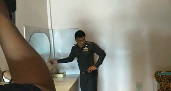 ข่าวตายในโรงแรมบ้านแพ้ว