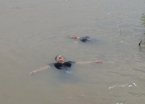 มนุษย์ลอยน้ำ