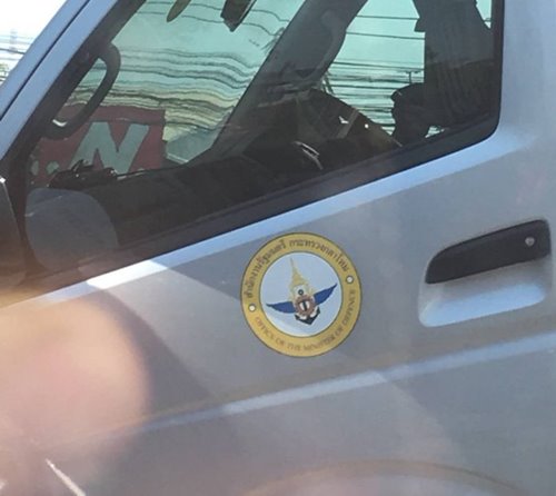 สิบล้อเบรกแตก พุ่งชนรถนำขบวนทหาร