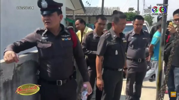 ผวา กลิ่นเหม็นปริศนาคลุ้งท่อระบายน้ำ 