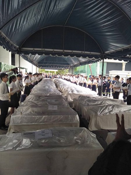 นิสิตแพทย์จุฬาฯ ร่วมพิธีบรรจุร่างอาจารย์ใหญ่