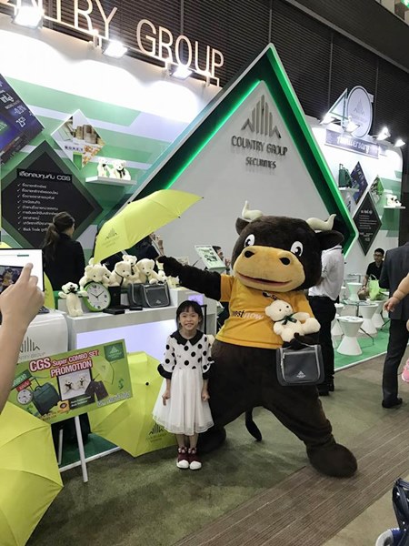 พี่มาสคอตกระทิงเต้นคุกกี้เสี่ยงทาย