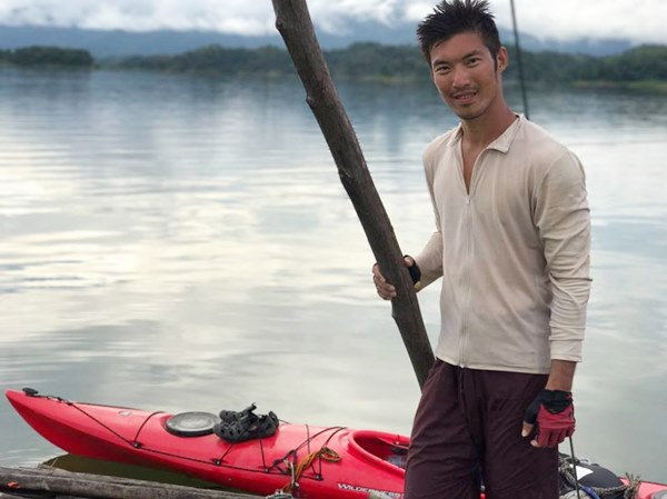 ธนาธร จึงรุ่งเรืองกิจ 