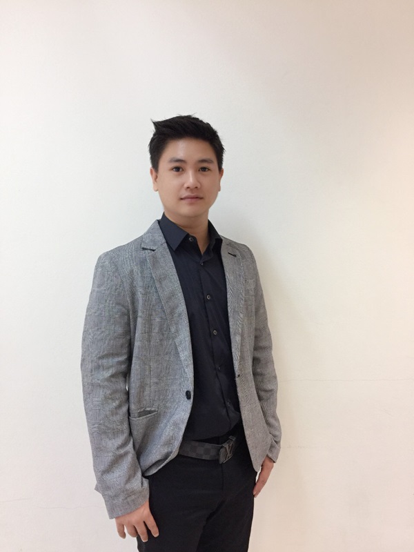 ปั๊ม AF5 ยื่นฟ้อง ดร. ไฮโซสาว