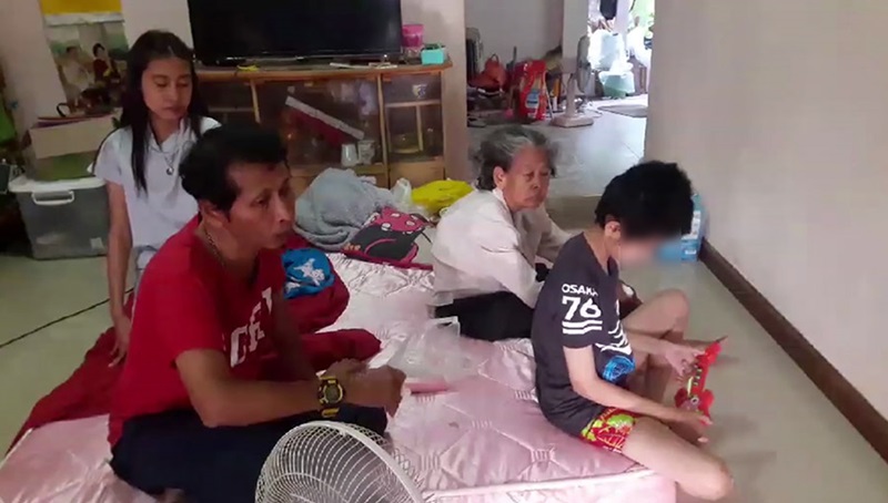 ข่มขืนเด็กออทิสติก