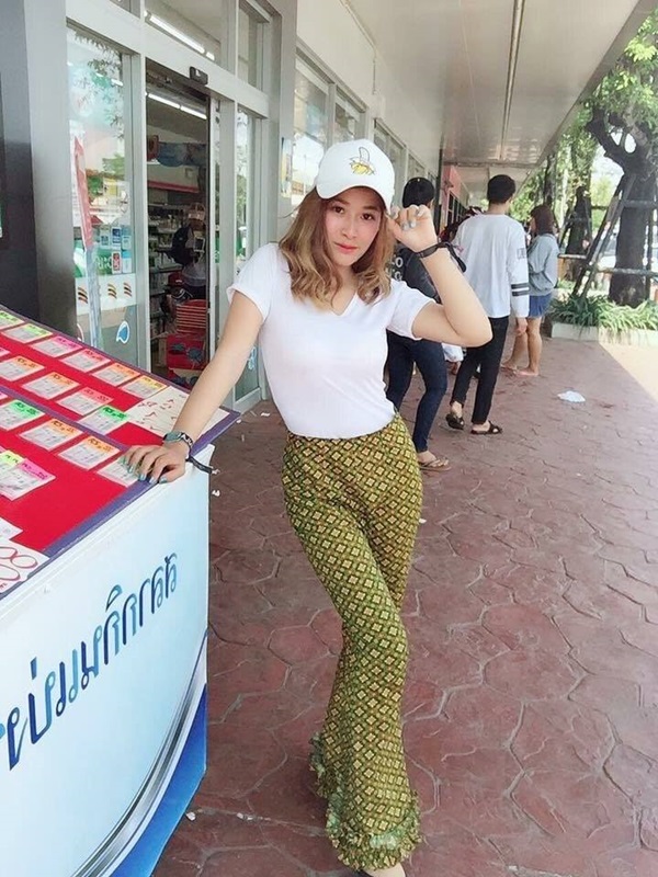 เปิดวาร์ปแฟนพ่อค้าหวยสุดฮอต