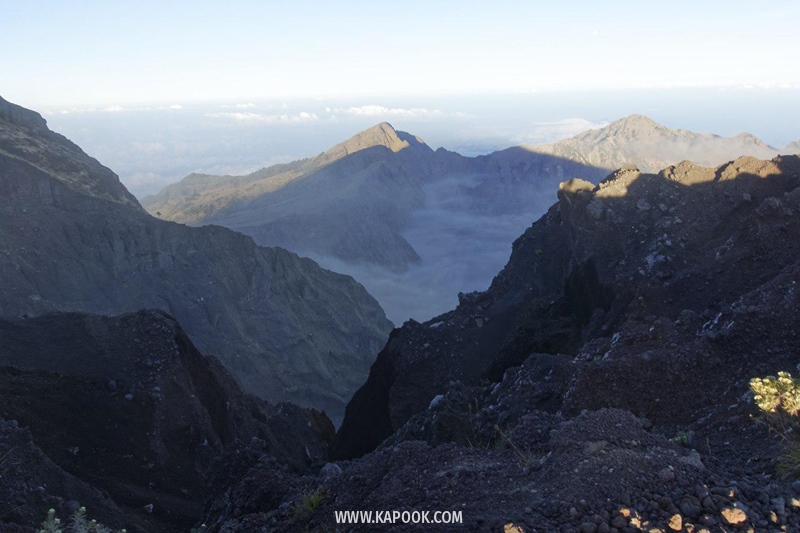แผ่นดินไหวอินโดนีเซีย ภูเขาไฟรินจานี