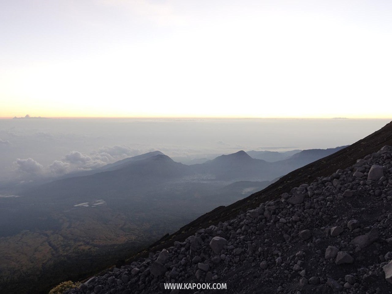 แผ่นดินไหวอินโดนีเซีย ภูเขาไฟรินจานี