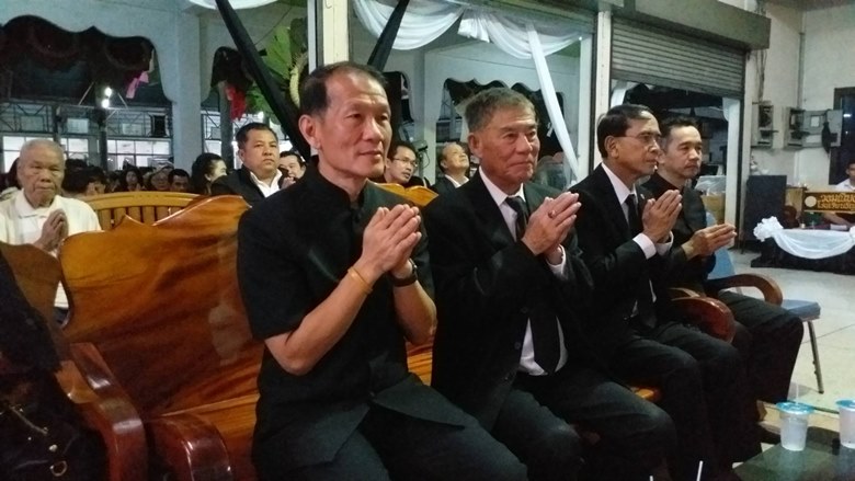 งานศพน้องแอ๋ม